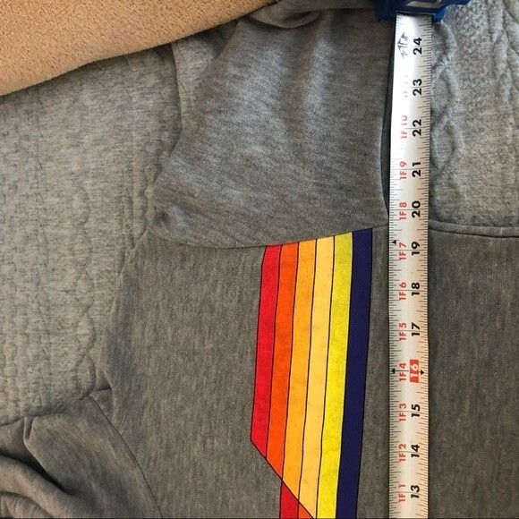 Chaser retro rainbow grey hoodie like NEW - Picture 6 of 9